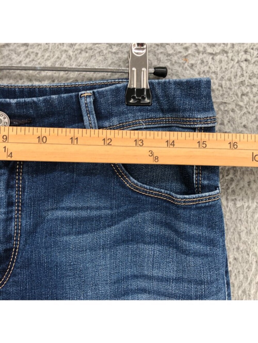 Chicos Jeans Womens 0 US 4 Blue Denim So Slimming Girlfriend Crop Stretch Pocket - Picture 8 of 12